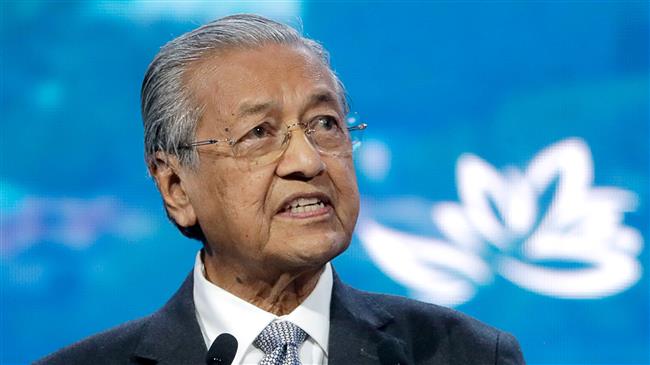 Malaysia Lost Big Market Due to US Illegal Sanctions on Iran: Mahathir Mohamad
