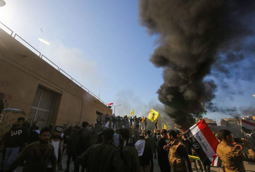 Iraqi Protesters Storm US Embassy angry over Airstrike on PMF