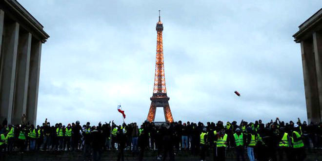 إضراب لمدة 24 ساعة في فرنسا احتجاجاً على سياسات ماكرون