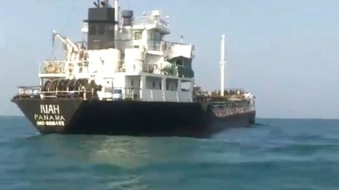 Iran Seizes Tanker Smuggling Oil to Arab States in Persian Gulf