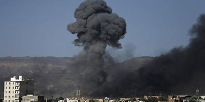 إصابة يمنيين اثنين بقصف صاروخي للعدوان السعودي في صعدة