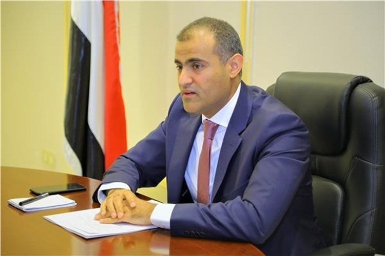 وزير في حكومة هادي: على المجلس الانتقالي الالتزام باتفاق الرياض