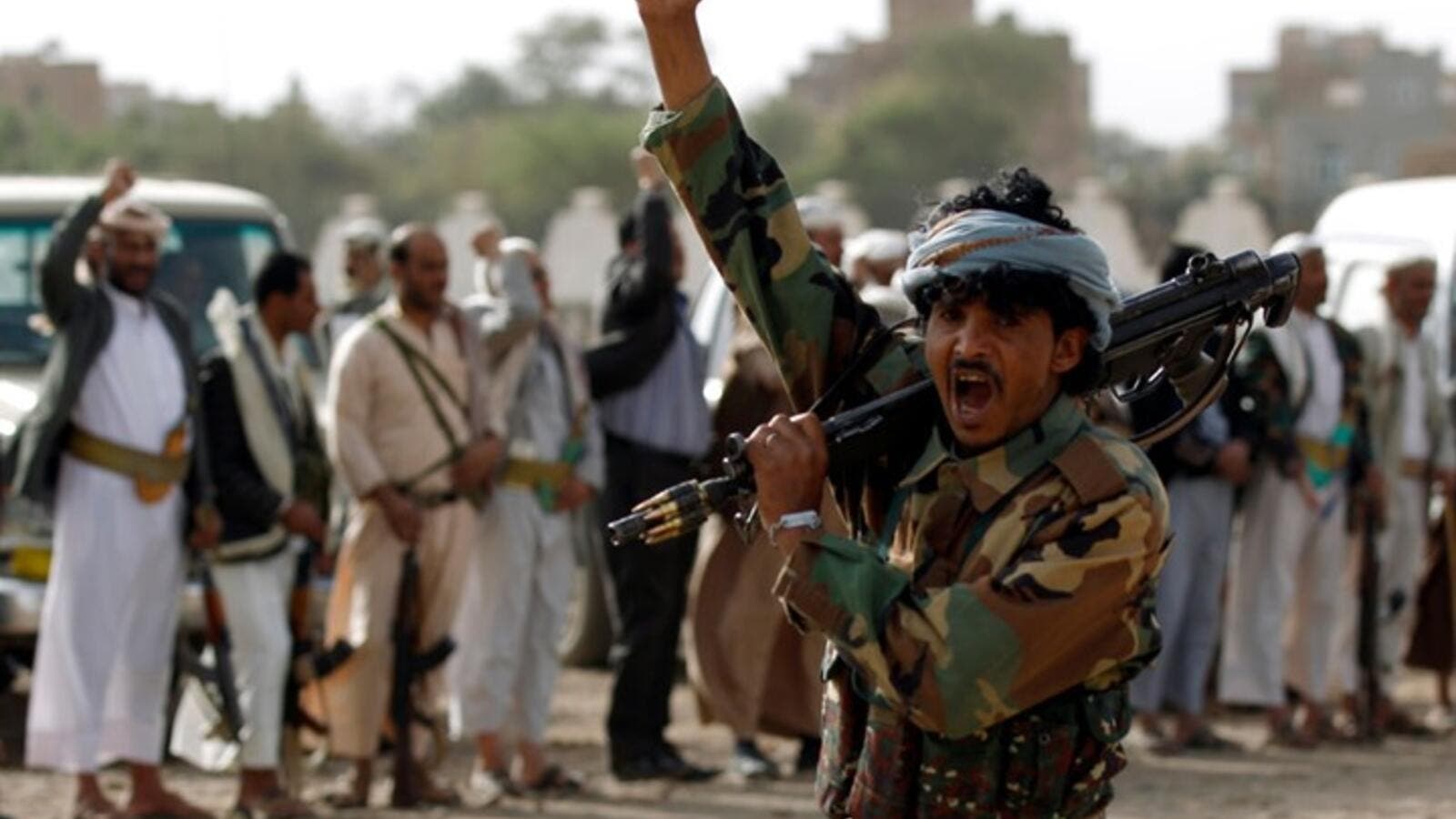 آخر التطورات اليمنية بعد إخماد فتنة "ياسر العوضي" هزائم متتالية لتحالف العدوان السعودي جنوب محافظة مأرب + صور