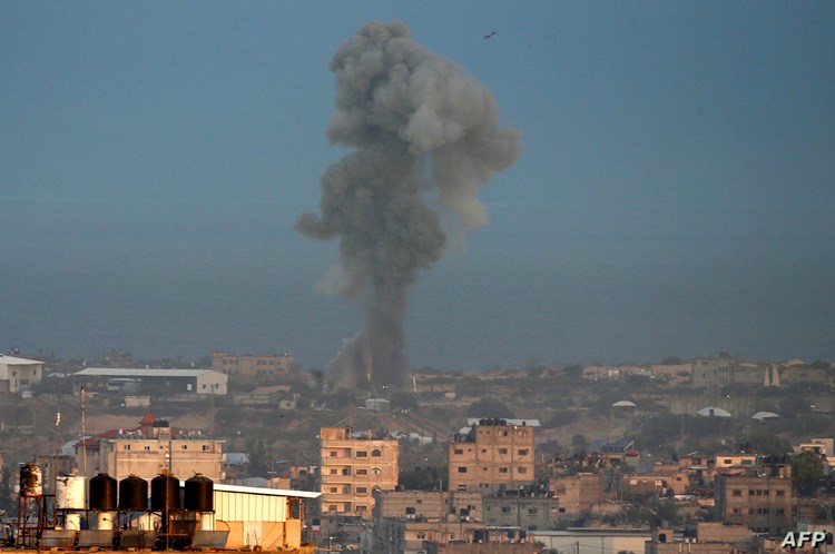 الاحتلال الإسرائيلي يستهدف عدة نقاط للمقاومة الفلسطينية في غزة