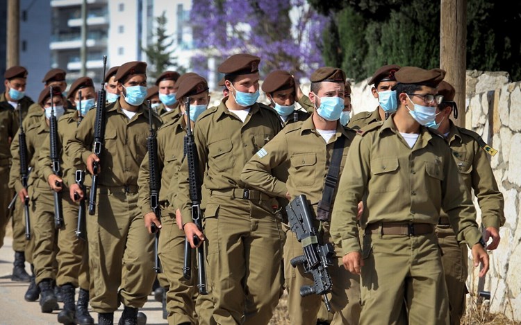 فيروس كورونا يضرب الجيش الإسرائيلي