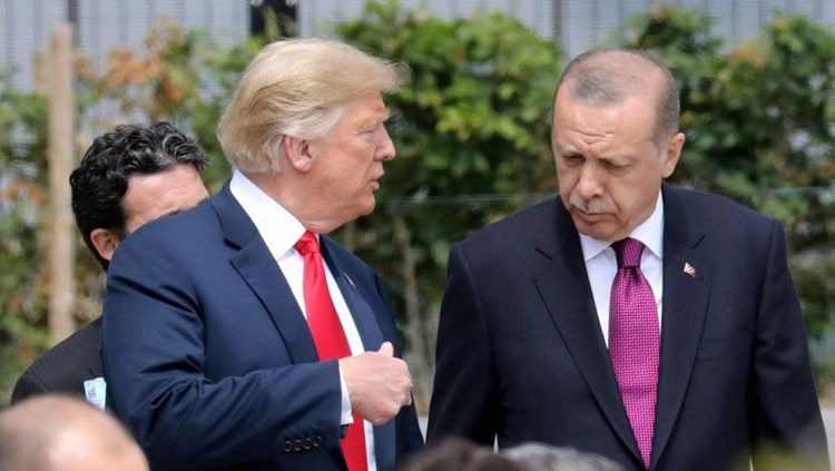 إردوغان وترامب يتفقان على العمل "بشكل أوثق" لإيجاد حل في ليبيا