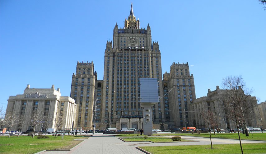الخارجية الروسية تدعو أذربيجان وارمينيا لوقف اطلاق النار