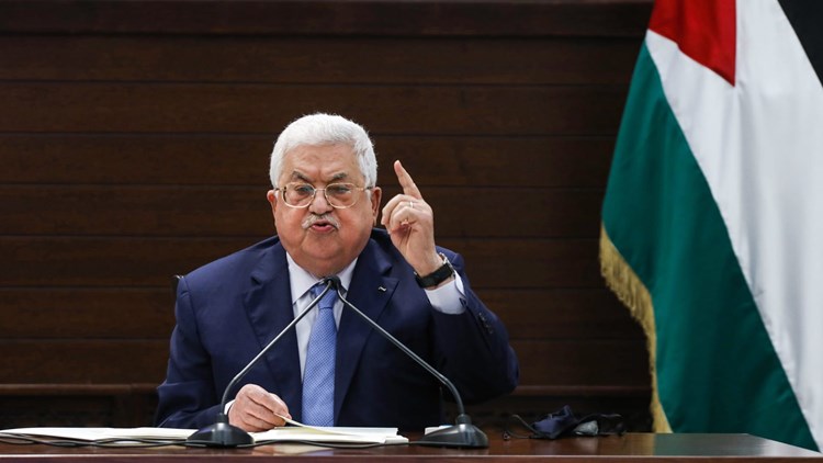 عباس يهدد الصهاينة: اما حل الدولتين او سنلجئ لخيارات أخرى
