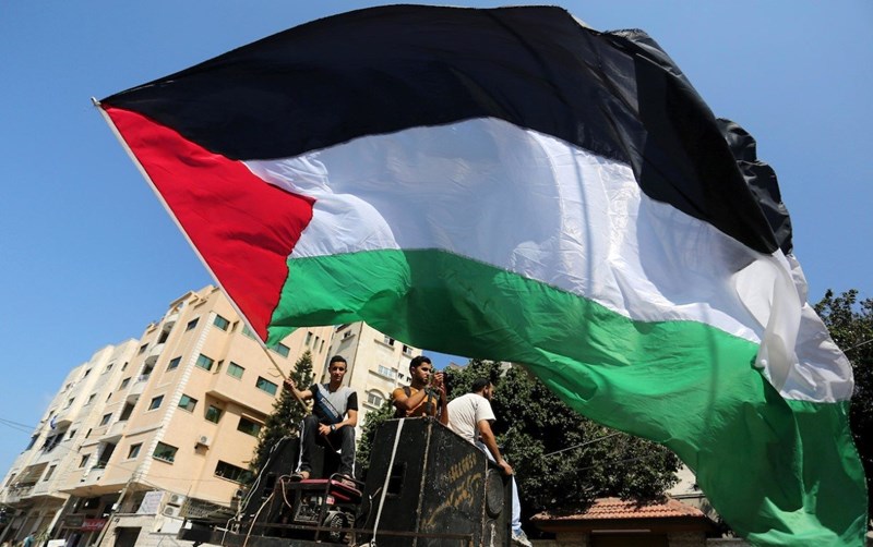 الفصائل الفلسطينية تدين استقبال المغرب لغانتس: طعنة للشعب الفلسطيني