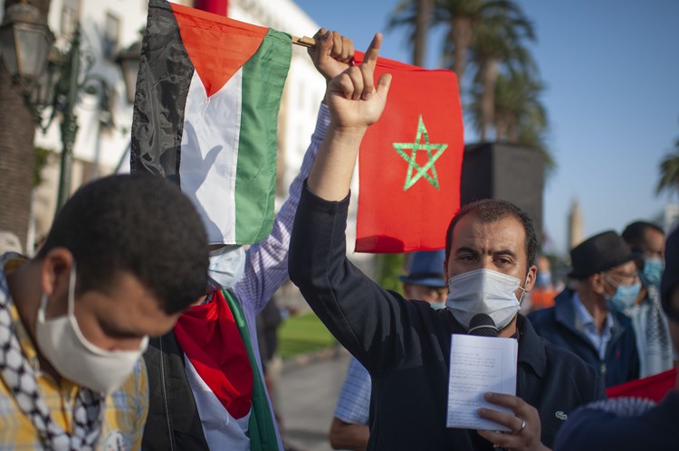 المغرب ينتفض ضد زيارة غانتس.. الشعب قال كلمته