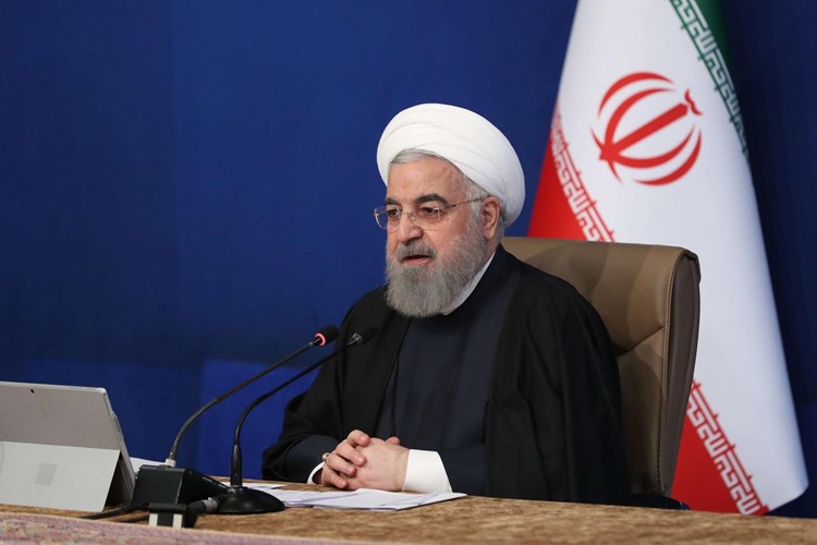 الرئيس الايراني: نرفض تجارب الخارج على مواطنينا!