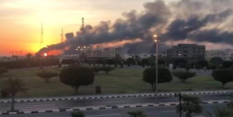 عربستان دست به دامن یونان شد