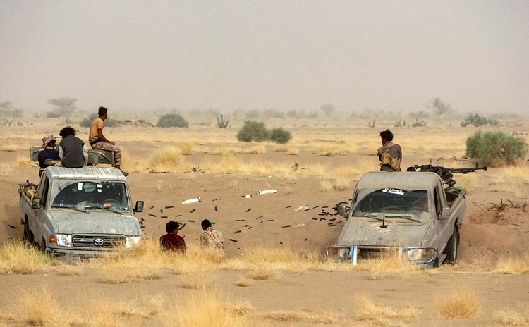 مواجهات عنيفة في الأطراف الجنوبية الغربية لمديرية الزاهر جنوبي البيضاء اليمنية