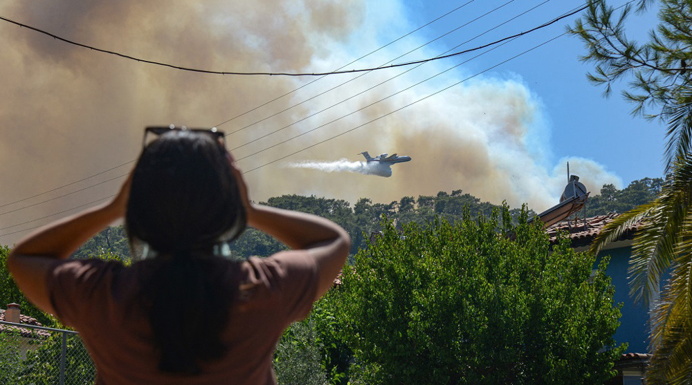 Iranian Firefighting Plane Helping Turkey Contain Wildfires