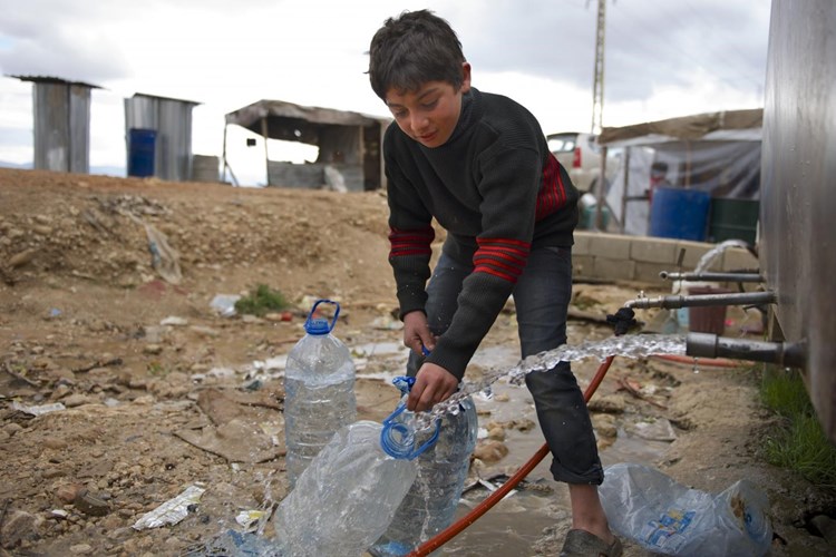 اليونيسف: اللبنانيون يواجهون خطر الوصول إلى مياه الشرب