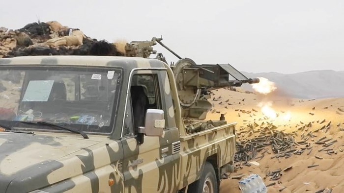 الجيش اليمني يتقدم في مديرية البيضاء ويحرر عقبة القَنذع