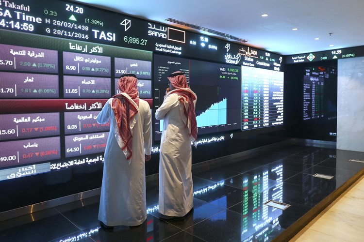 البورصة الخليجية تتراجع في المعاملات المبكرة والسبب في الخبر