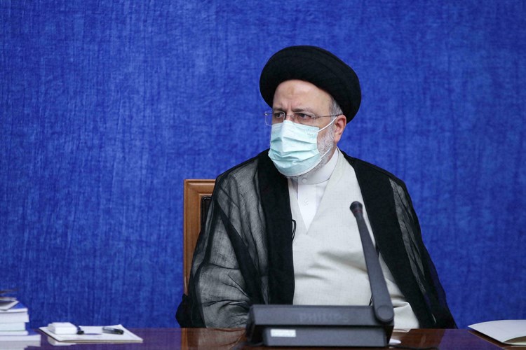 ايران: 70% من المواطنين في بلدنا سيصبح لديهم مناعة ضد فايروس كورونا قريباً
