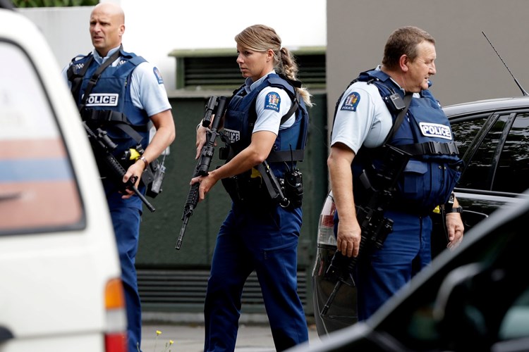 نيوزيلاندا: إرهابي يطعن ستة أشخاص بالسكين في أوكلاند