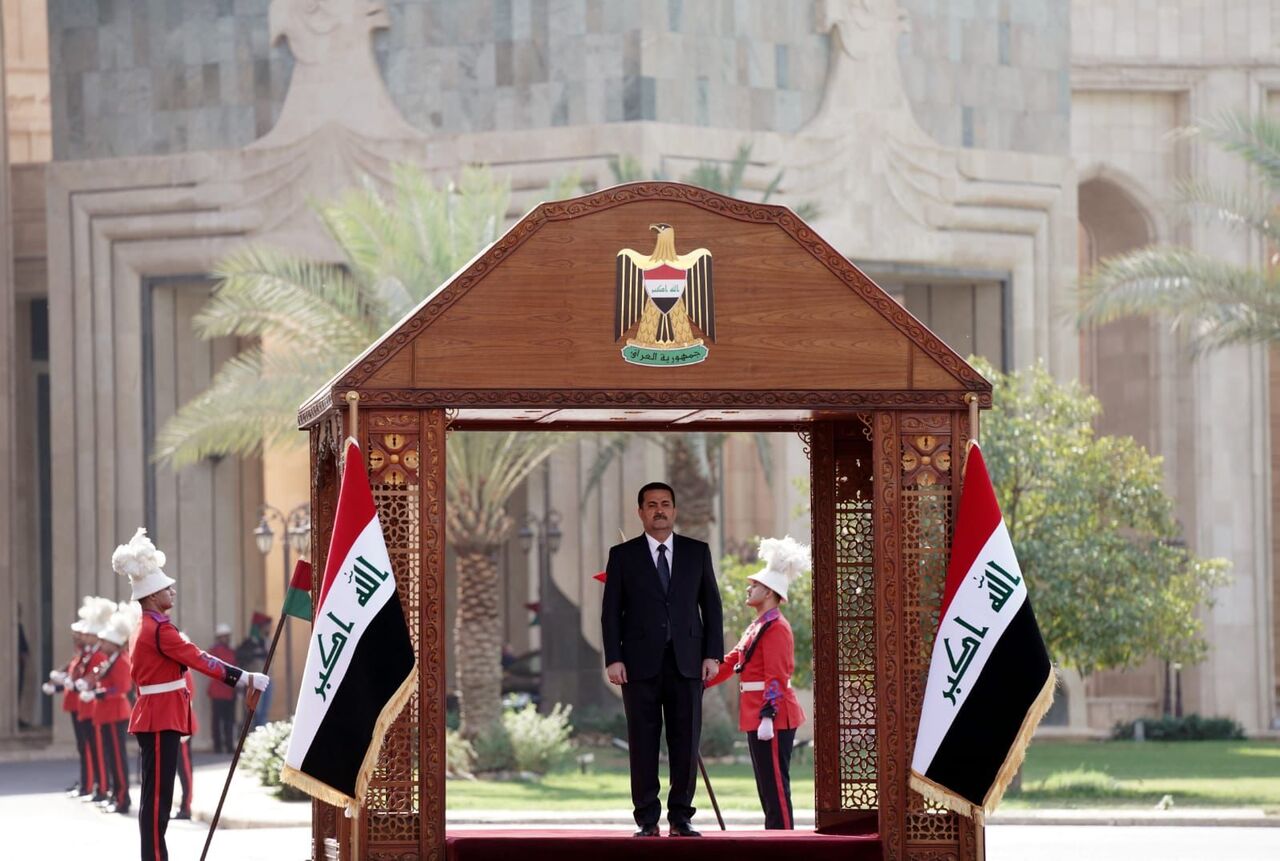 السودانی نخست‌وزیری عراق را از الکاظمی تحویل گرفت