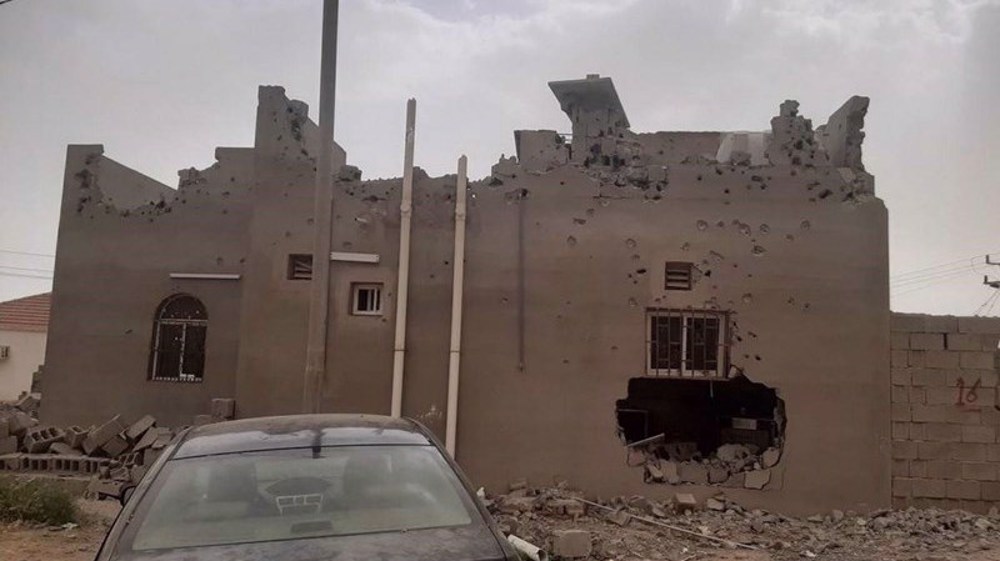 Saudi Regime Sentences 3 Tribesmen to Death for Resisting Eviction