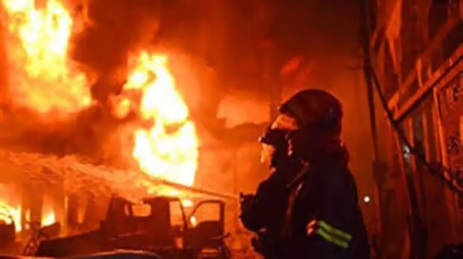 مقتل 38 شخصاً في حريق بمصنع في وسط الصين