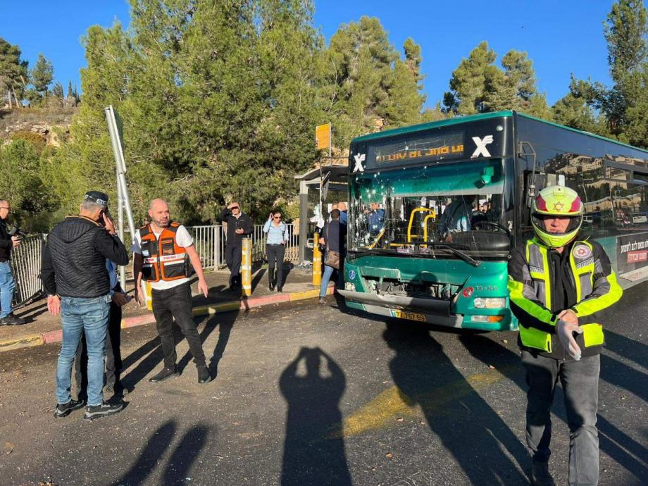 قتيل و19 إصابة بانفجارين في القدس المحتلة