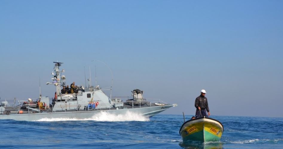 "مركز حقوقي فلسطيني" يستنكر اعتقال الاحتلال 6 صيادين من بحر غزة