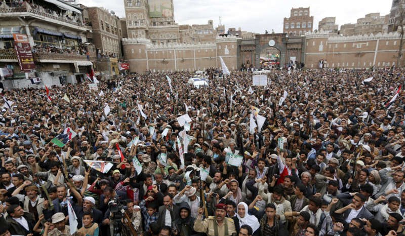 تواصل التظاهرات الحاشدة في اليمن تنديداً بمجازر التحالف السعودي
