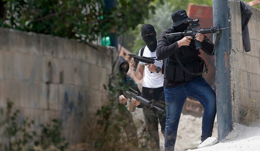 خلال اقتحام مخيم جنين فجراً... اشتباكات مسلحة عنيفة بين مقاومين وقوات الاحتلال