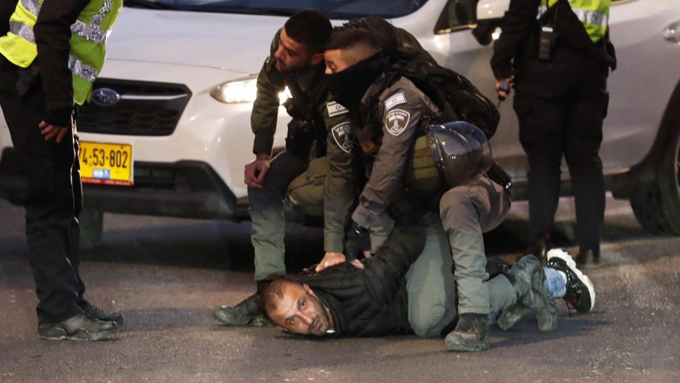 Zionists Renew Assault on Palestinians for Second Tense Night