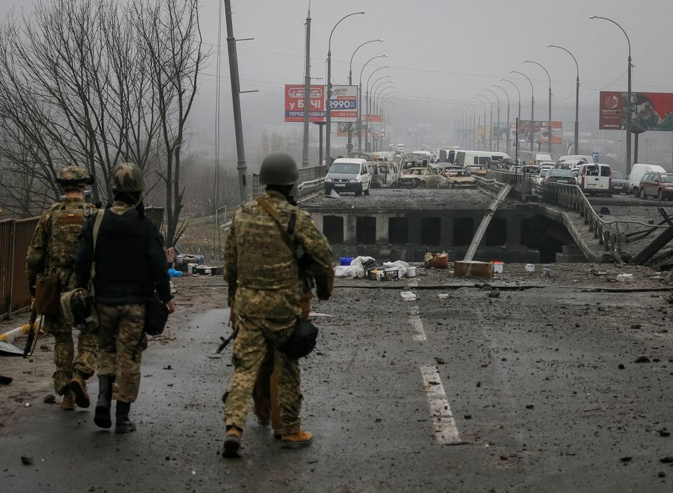 Ukrainian Forces Advance against Russian Forces near Kyiv: Britain Claims