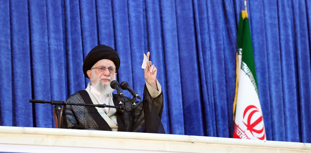 Enemies Seek to Set Iranians against Establishment, to No Avail : Supreme Leader