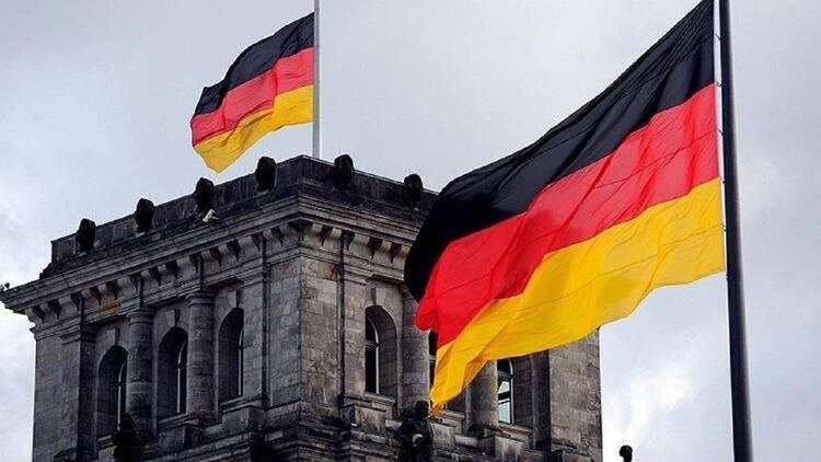 ألمانيا تسجّل عجزاً تجارياً لأول مرة من 31 عاماً