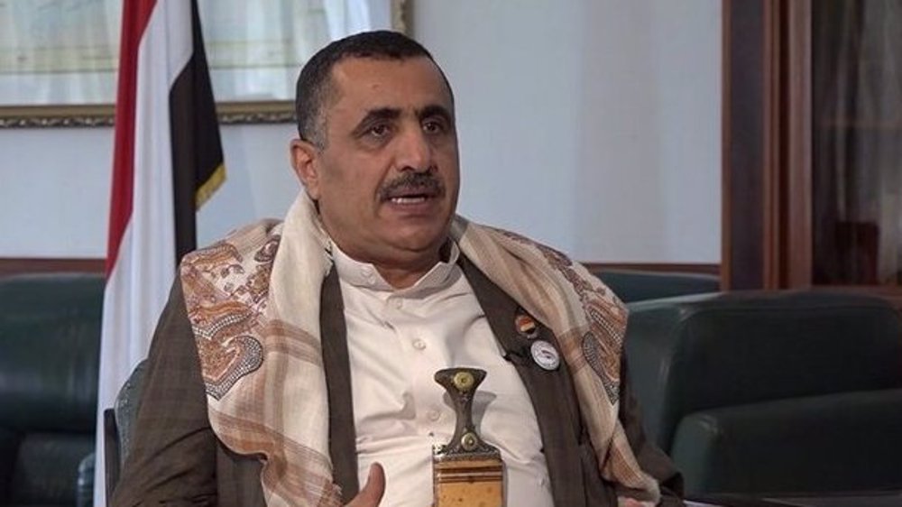 Saudi-Led Coalition Plundered Billions of Dollars Worth of Yemen Oil since 2018: Minister