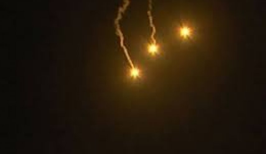 سوريا: الطيران الأميركي يلقي قنابل ضوئية على دير الزور