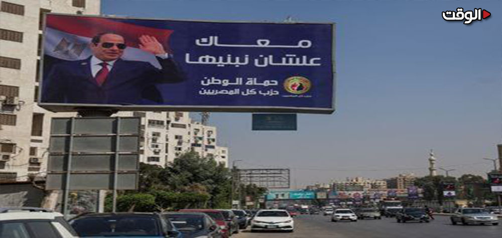 السيسي يحجّم الأزمة المعيشية للمصريين ويؤكد .. الأولوية للبناء!!