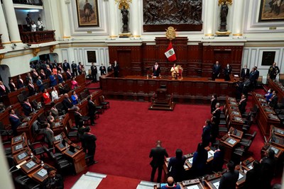 البيرو: الكونغرس يعلق مناقشة مشروع قانون لتقديم موعد الانتخابات