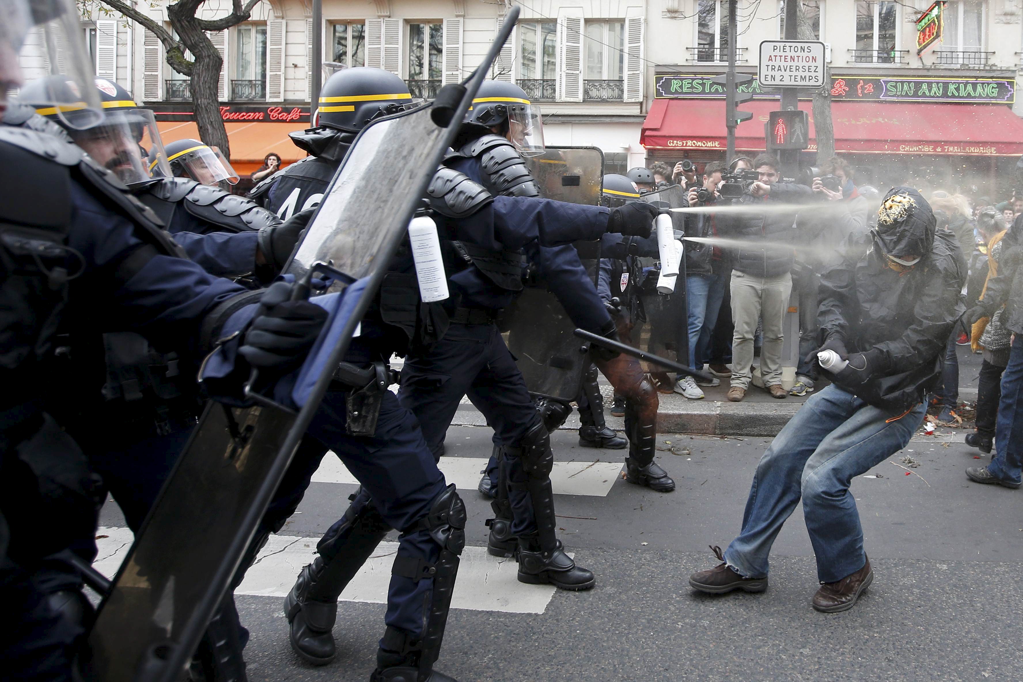 French Police Clash with Protesters Demanding Macron Resign