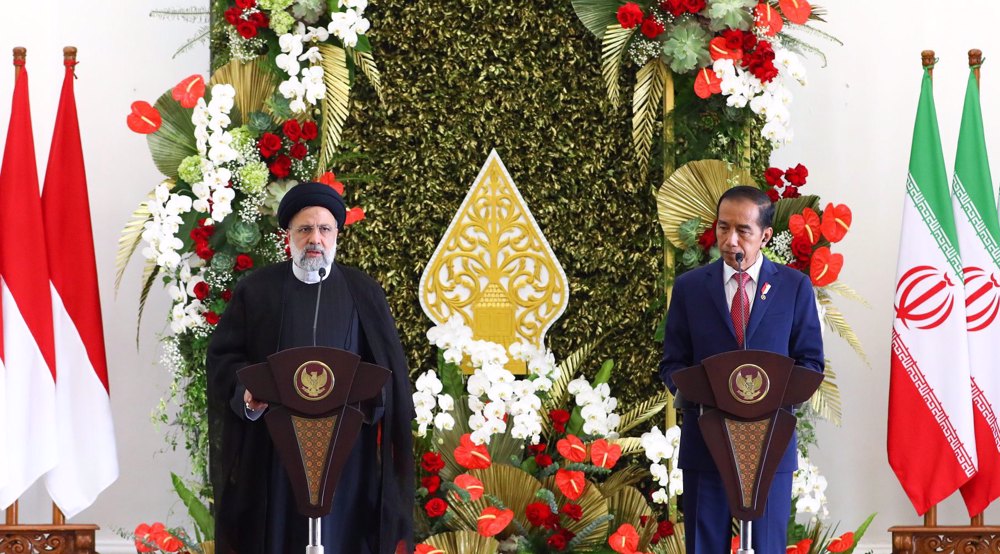 Iran, Indonesia Agree to Trade in National Currencies to Defuse Dollar Dominance: President Raeisi