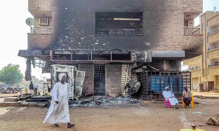 اشتباكات متواصلة في السودان وتهدد بانهيار الهدنة