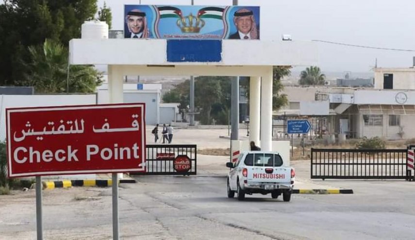 رغم إعادة فتح معبر نصيب.. سورية تمنع دخول البضائع الأردنية