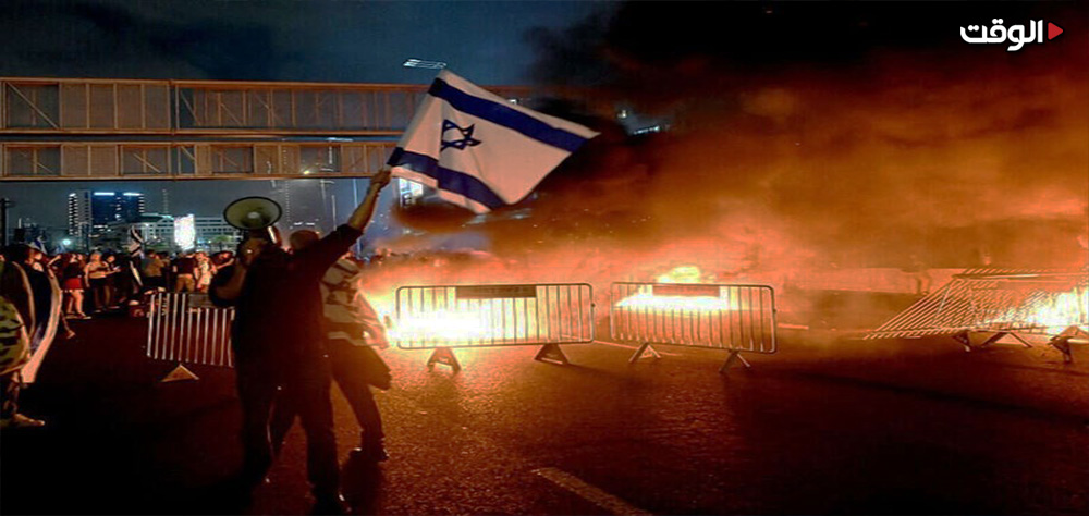 عشرات الآلاف من المتظاهرين الإسرائيليين يهتفون ضد نتنياهو للأسبوع السابع والعشرين على التوالي