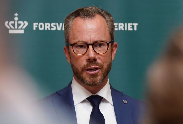 Danish defense Minister Dismisses Key staff Member after Israeli Regime Arms Purchase