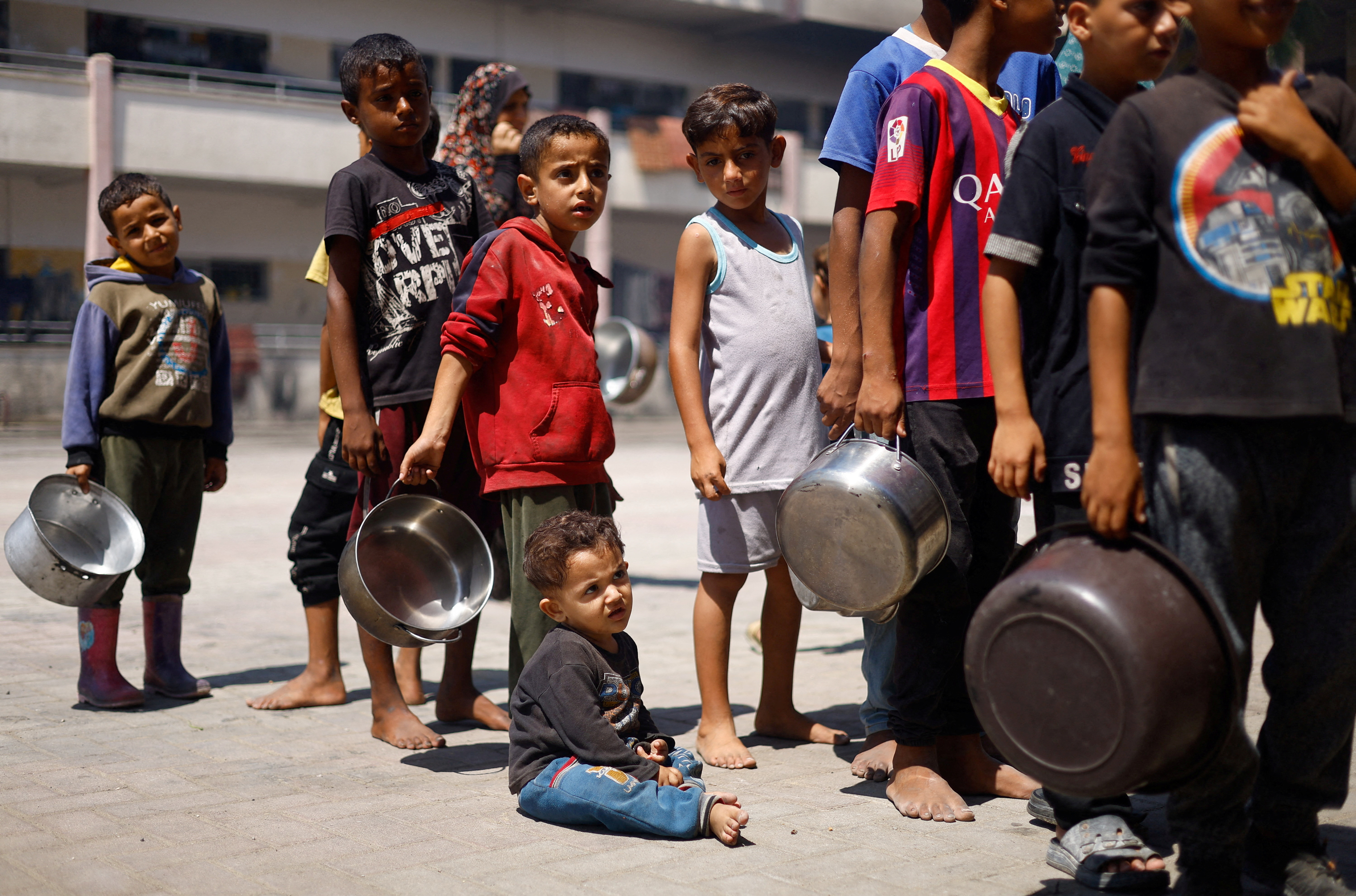 UNRWA warns Gaza is nearing ’breaking point’ amid famine risk