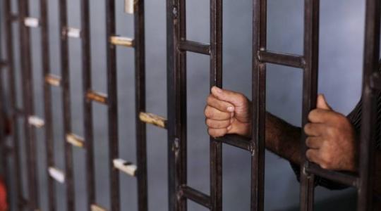 نادي الأسير الفلسطيني: الأسرى في سجن "مجدو" يتعرضون لتعذيب وتنكيل وانتهاكات