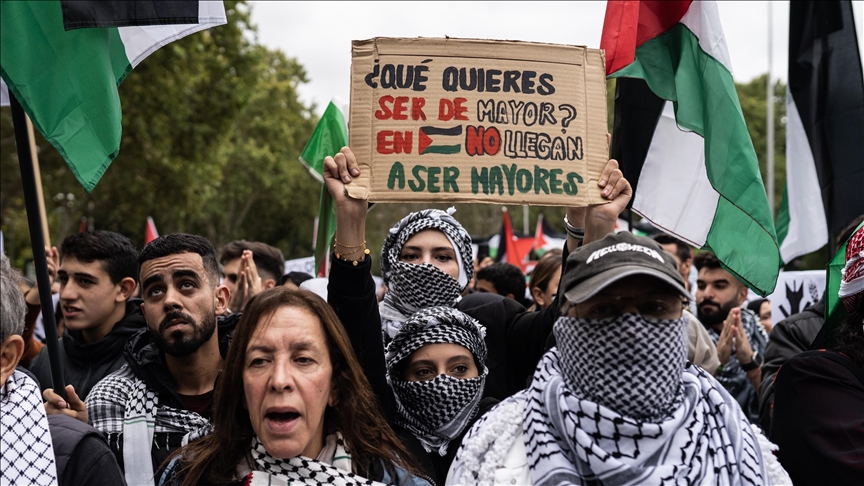 The Spanish people called for an end to the Zionist regime’s war against Gaza