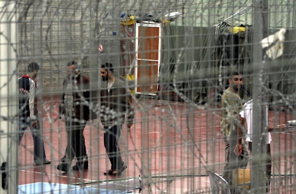الأسرى في سجون الاحتلال الاسرائيلي يواجهون الموت البطيء