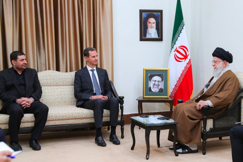 مقدماً واجب العزاء... الرئيس السوري يزور طهران ويلتقي الإمام الخامنئي