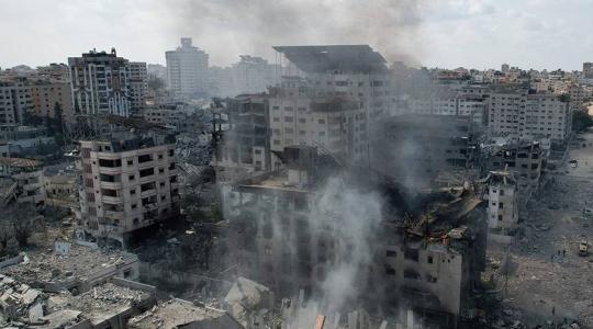 في اليوم الـ 242 للعدوان الإسرائيلي.. شهداء وجرحى في قصف تركّز على وسط وجنوب قطاع غزّة